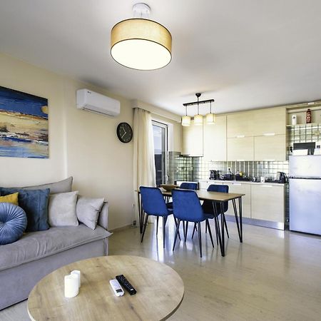 Lis153 By Smart Cozy Suites - Top Floors With Amazing City View - Available 24Hr Athen Eksteriør bilde