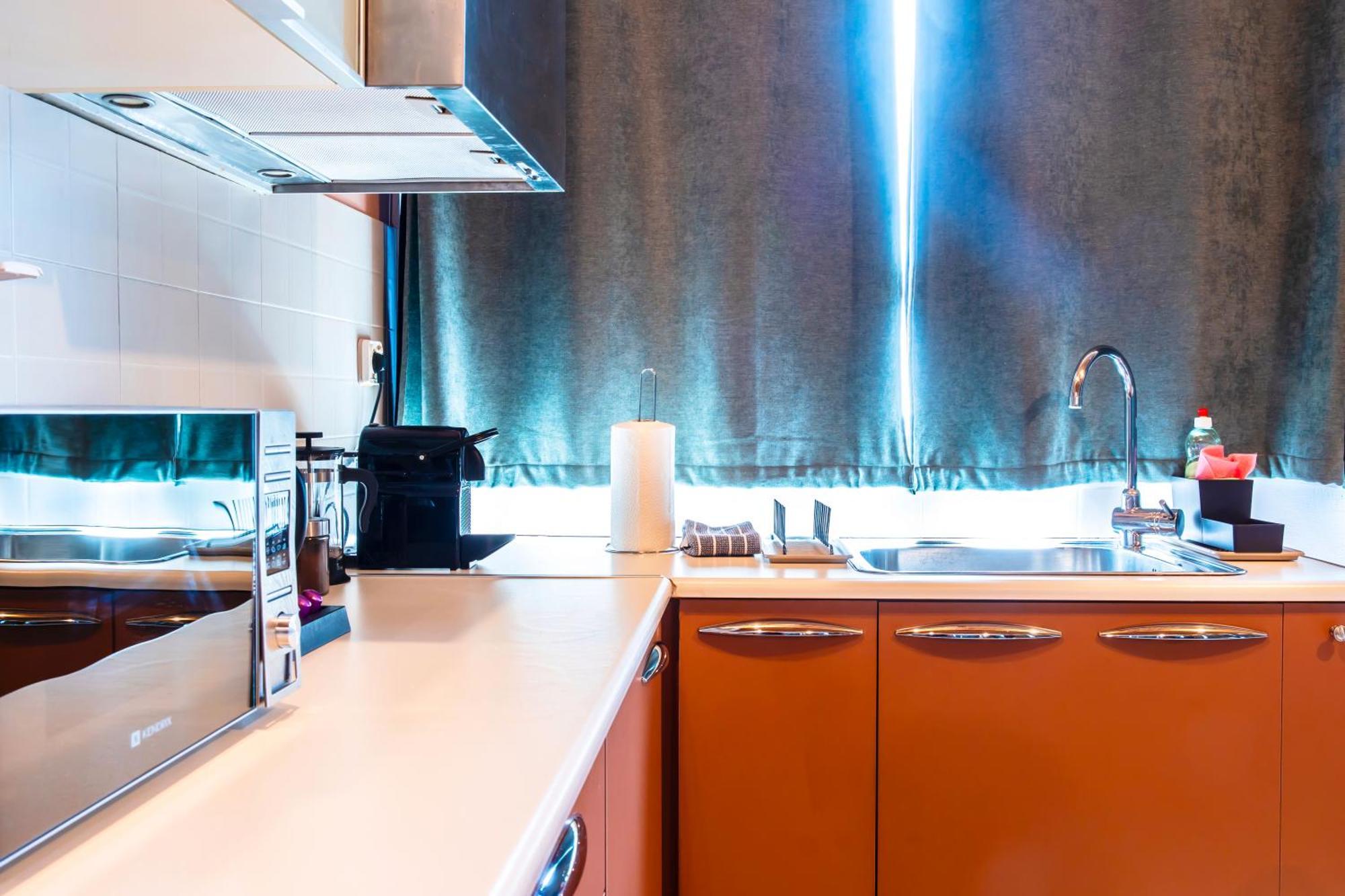 Lis153 By Smart Cozy Suites - Top Floors With Amazing City View - Available 24Hr Athen Eksteriør bilde