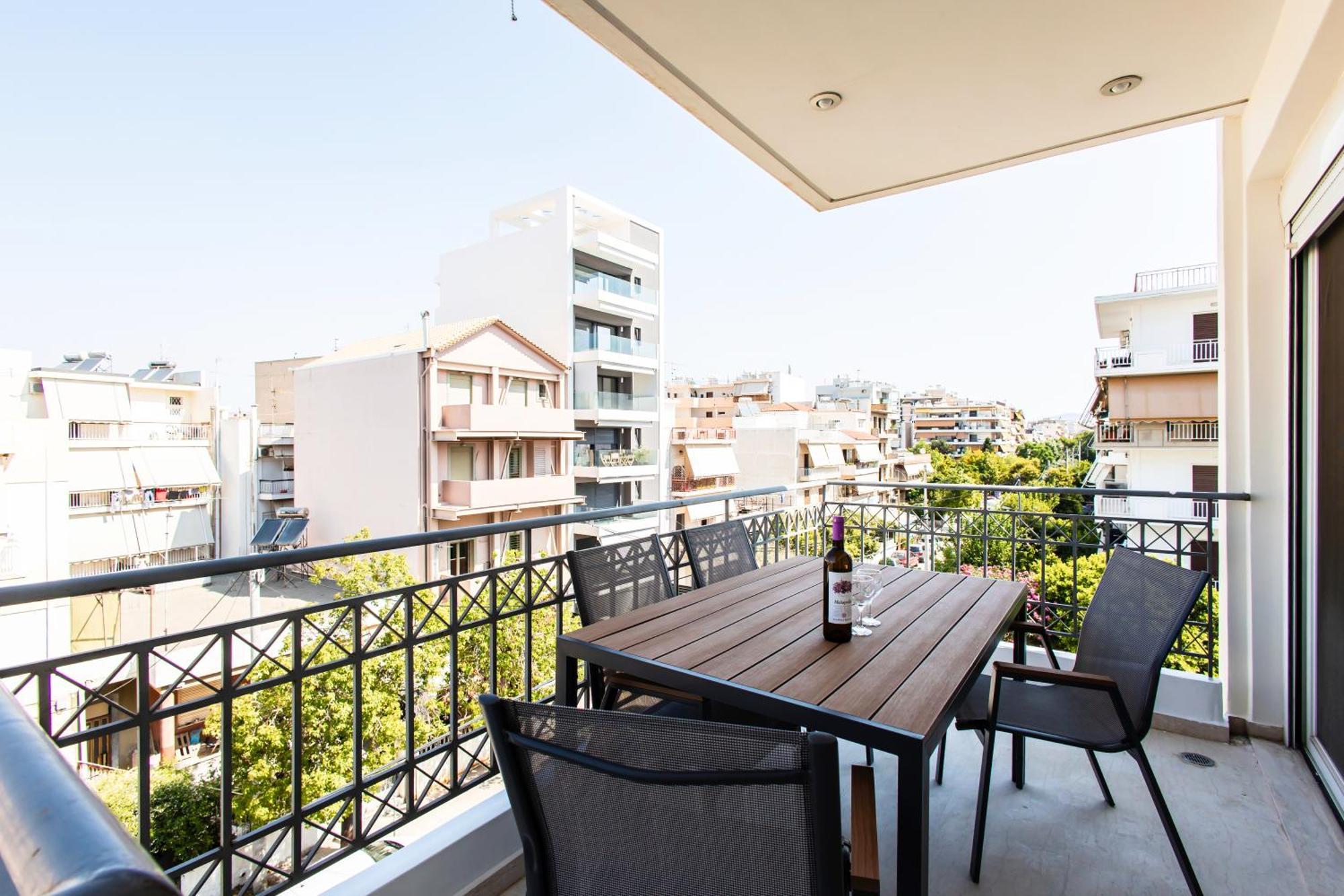 Lis153 By Smart Cozy Suites - Top Floors With Amazing City View - Available 24Hr Athen Eksteriør bilde