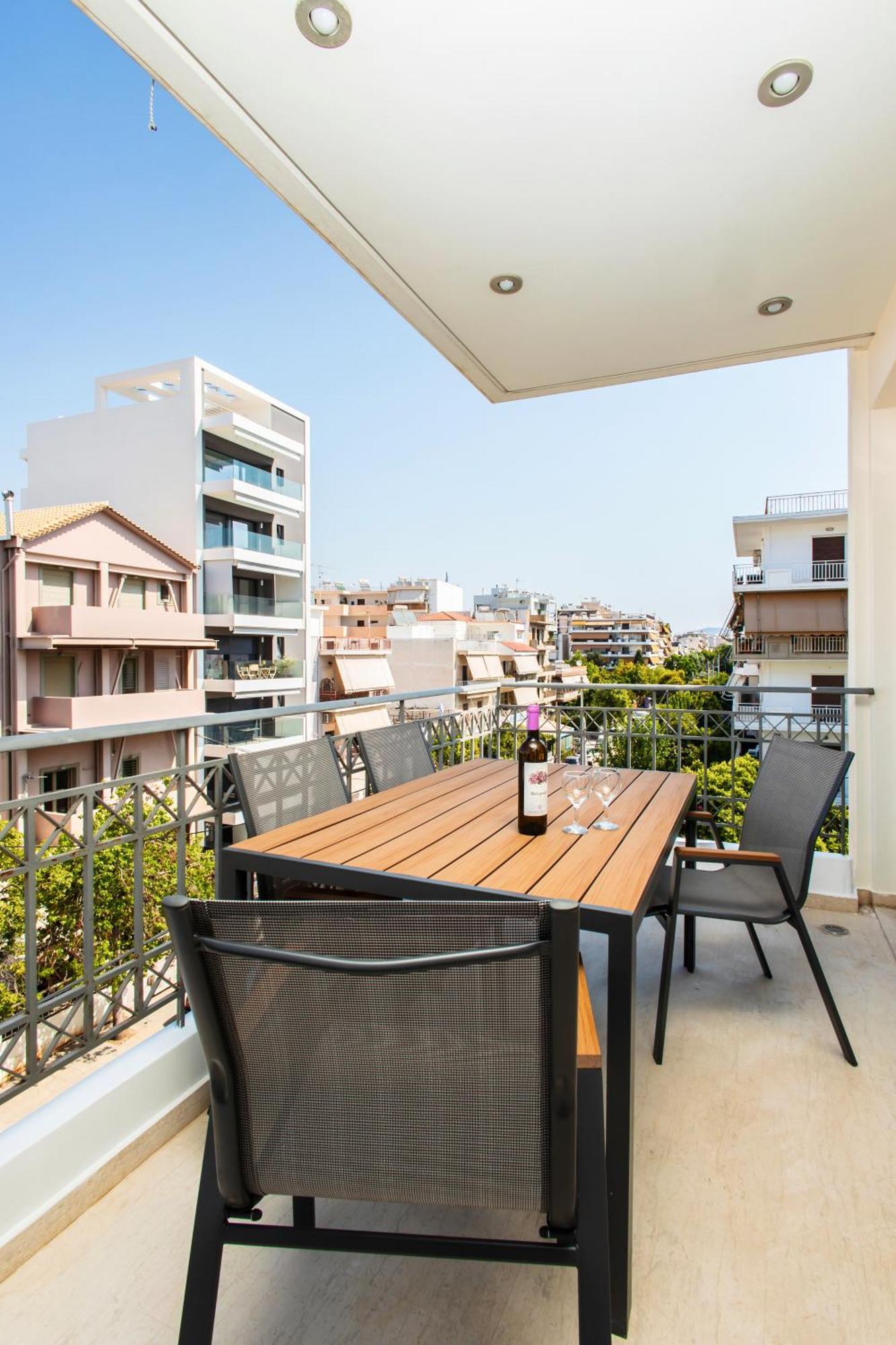Lis153 By Smart Cozy Suites - Top Floors With Amazing City View - Available 24Hr Athen Eksteriør bilde