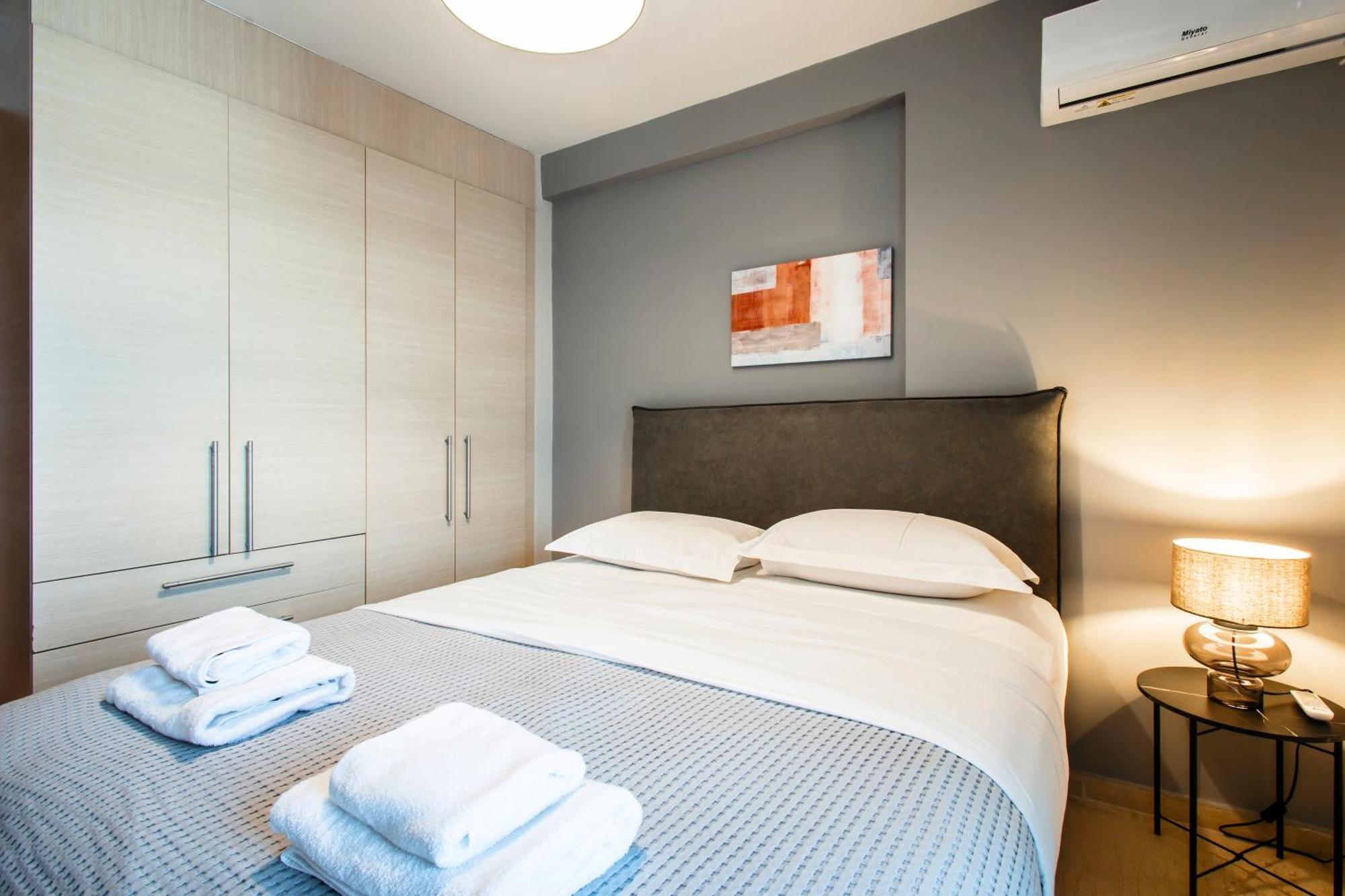Lis153 By Smart Cozy Suites - Top Floors With Amazing City View - Available 24Hr Athen Eksteriør bilde