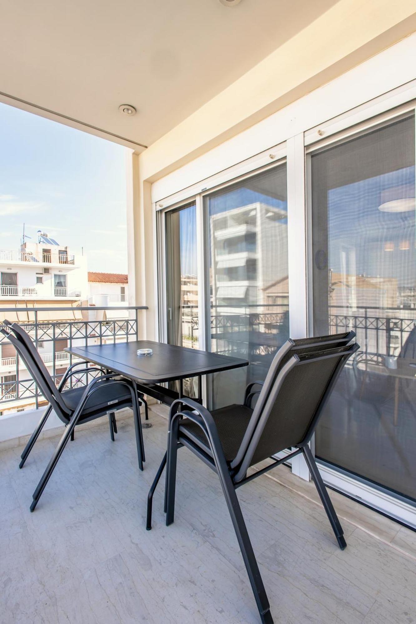 Lis153 By Smart Cozy Suites - Top Floors With Amazing City View - Available 24Hr Athen Eksteriør bilde
