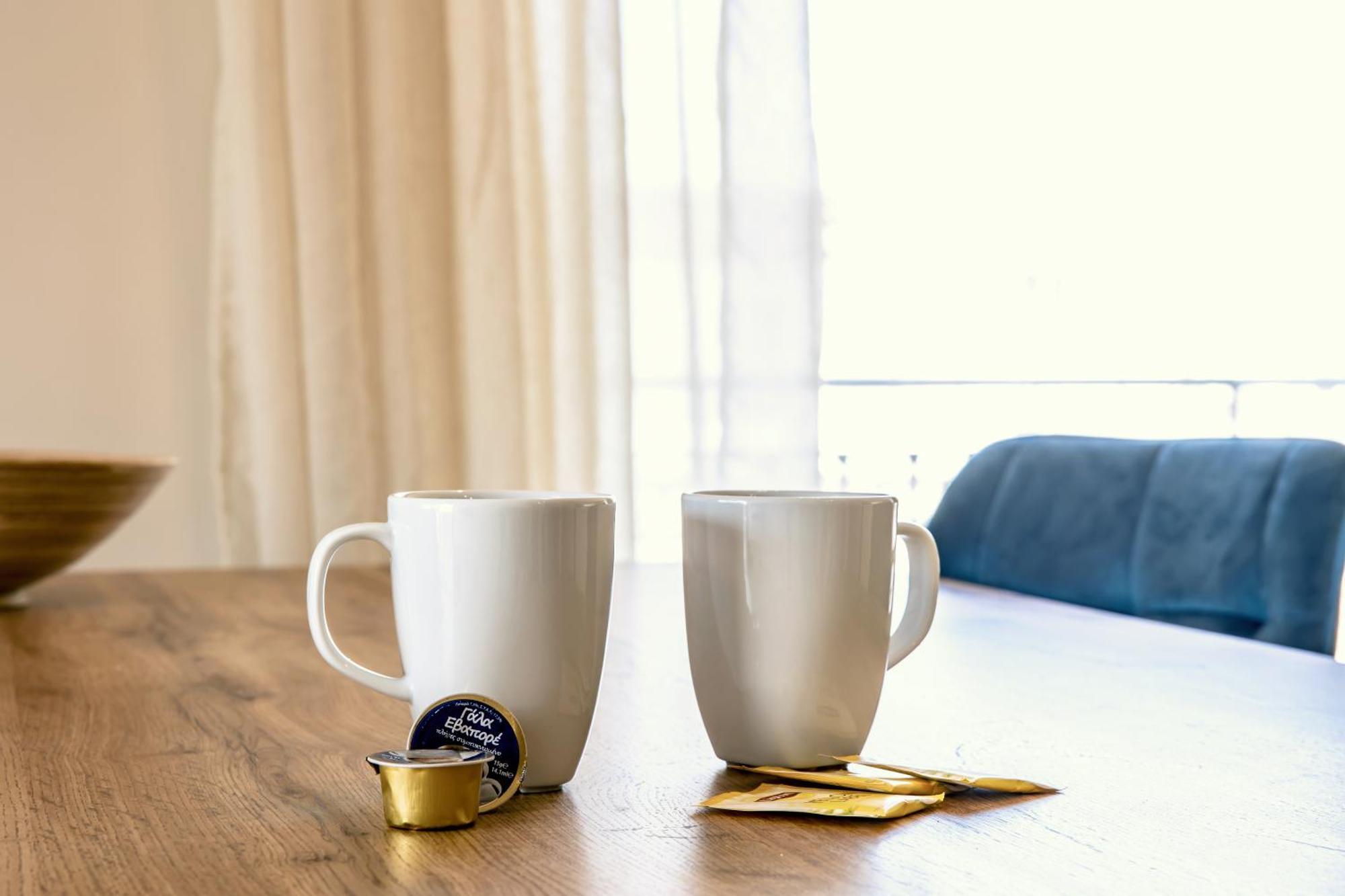 Lis153 By Smart Cozy Suites - Top Floors With Amazing City View - Available 24Hr Athen Eksteriør bilde
