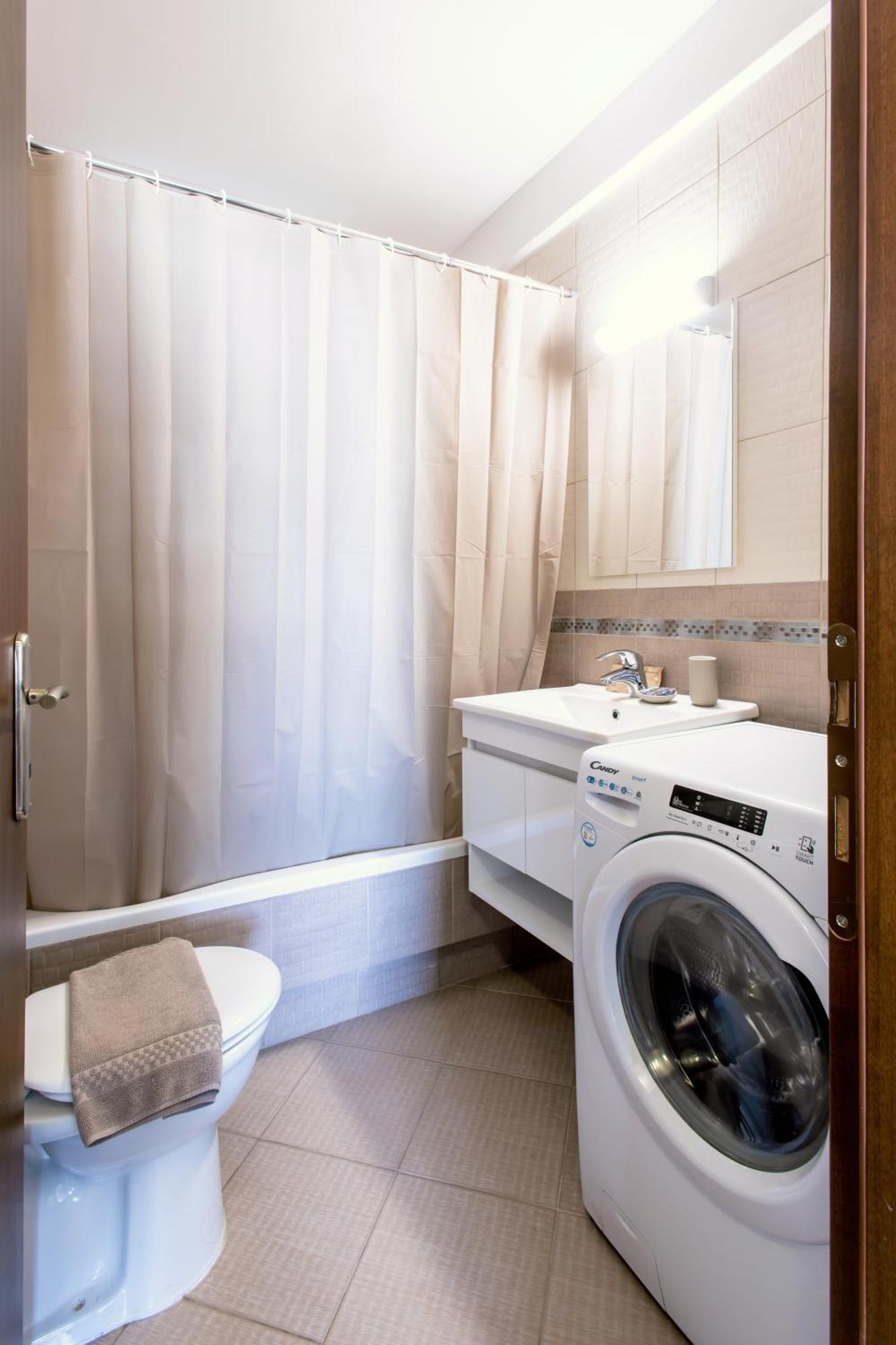 Lis153 By Smart Cozy Suites - Top Floors With Amazing City View - Available 24Hr Athen Eksteriør bilde