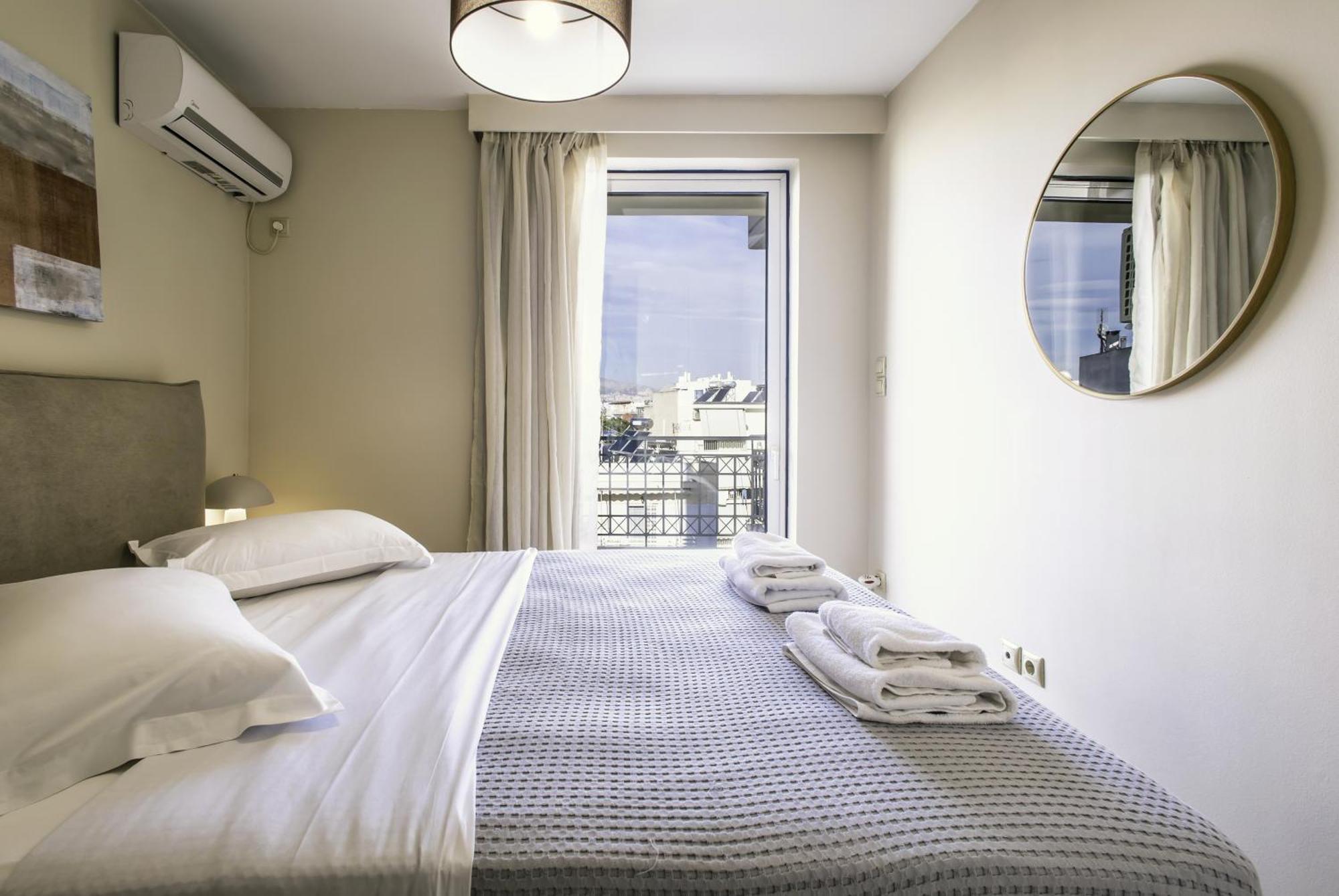 Lis153 By Smart Cozy Suites - Top Floors With Amazing City View - Available 24Hr Athen Eksteriør bilde